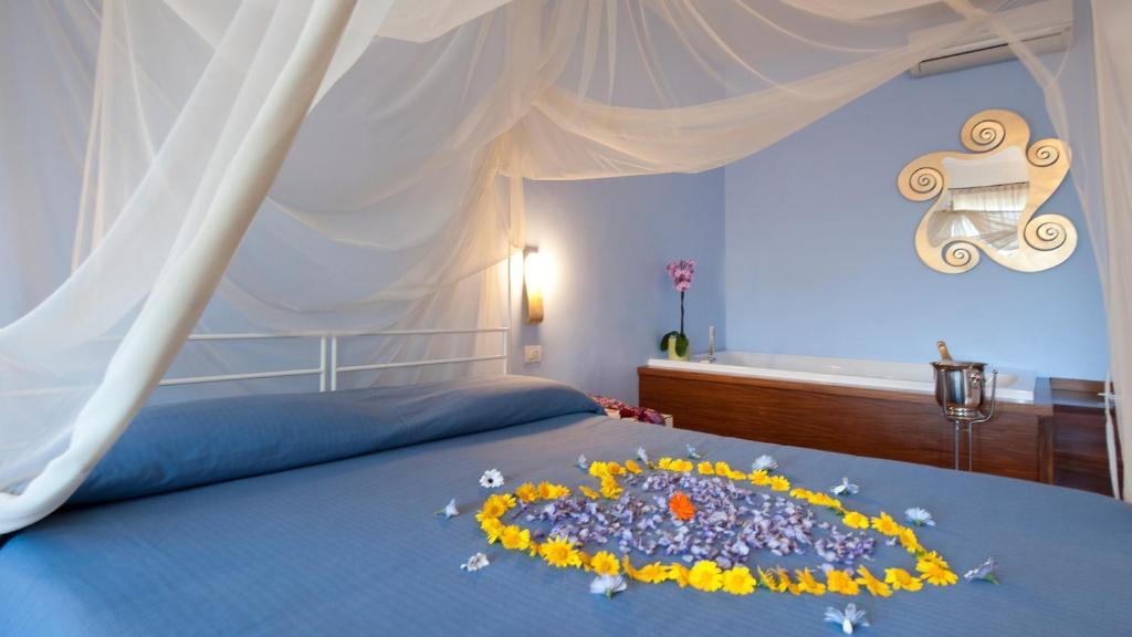 Albergo 'La Vigna' Procida Room photo