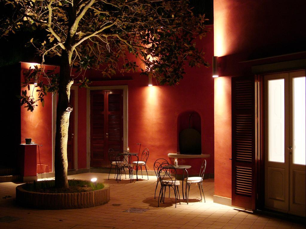Albergo 'La Vigna' Procida Exterior photo