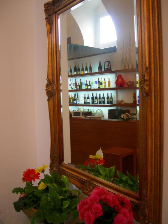 Albergo 'La Vigna' Procida Exterior photo