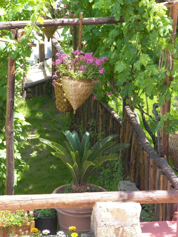 Albergo 'La Vigna' Procida Exterior photo
