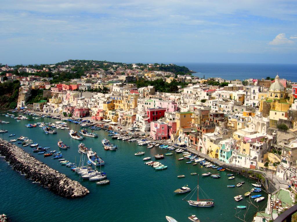 Albergo 'La Vigna' Procida Exterior photo